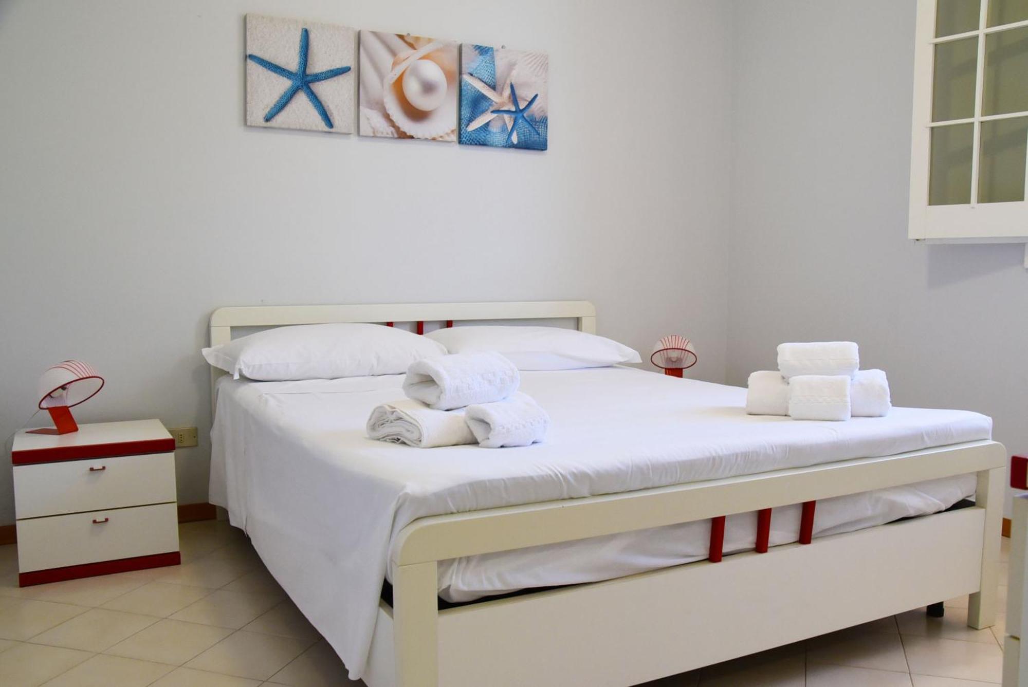 Appartement Punta Di Mola House à Marina di Ragusa Extérieur photo